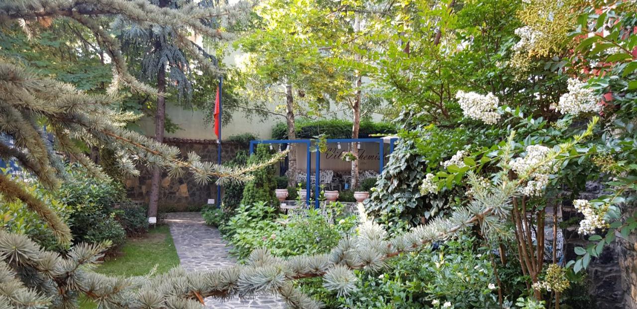 Villa Themistokli Korce Exterior photo